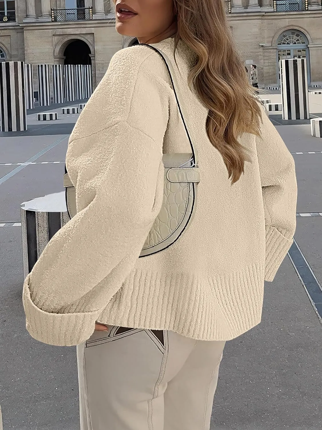 LOGENE Women's Oversized Sweater Crewneck Long Sleeve Soft Fuzzy Knit Pullover Sweaters 2024 Winter Fashion Warm Tops Clothes