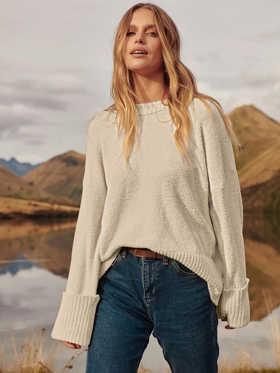 LOGENE Women's Oversized Sweater Crewneck Long Sleeve Soft Fuzzy Knit Pullover Sweaters 2024 Winter Fashion Warm Tops Clothes
