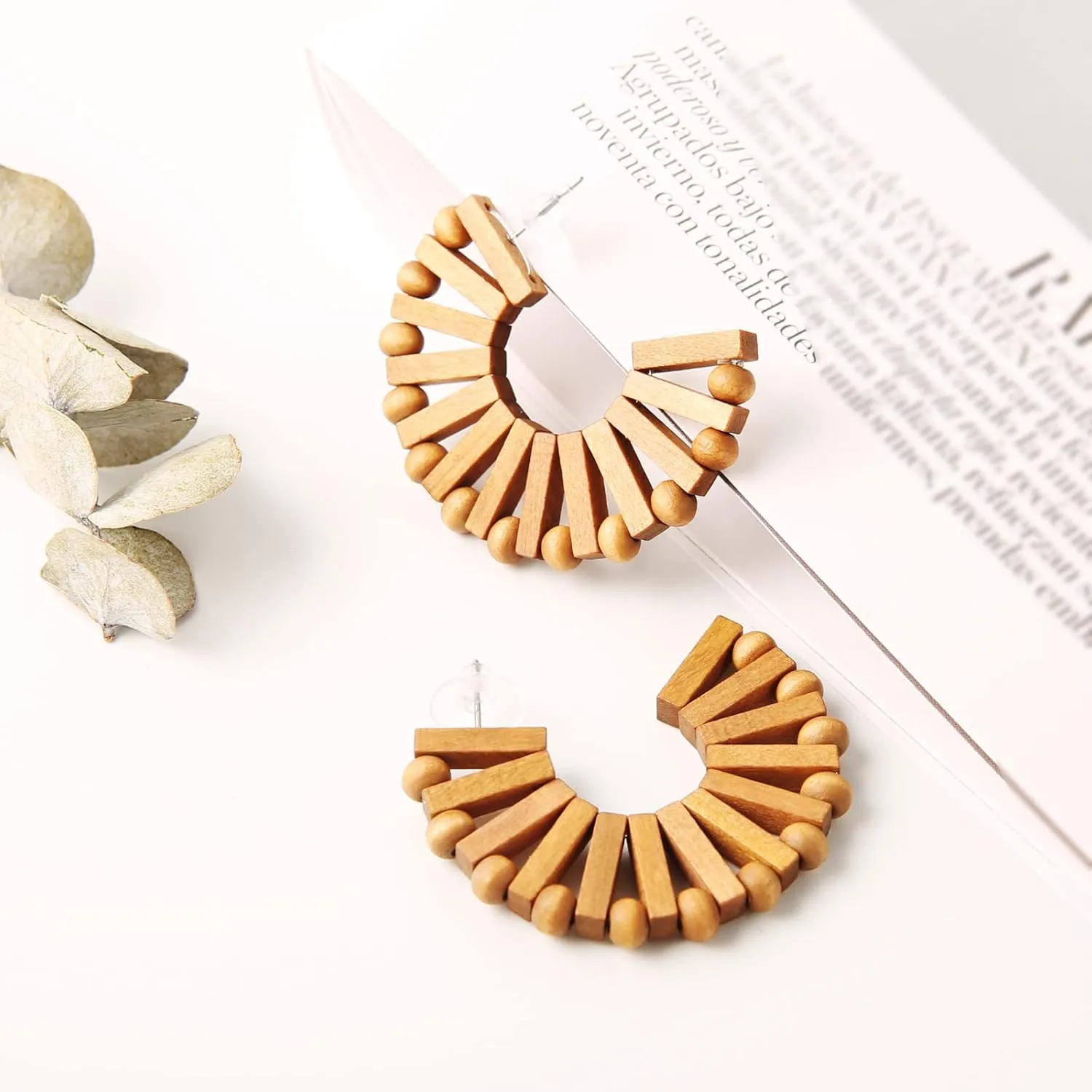 STWTR Women's Natural Wood Earrings Variety of Fashion Earrings Love Minimalist Retro Earring Set Natural Wood Hollow Round Earrings Arc